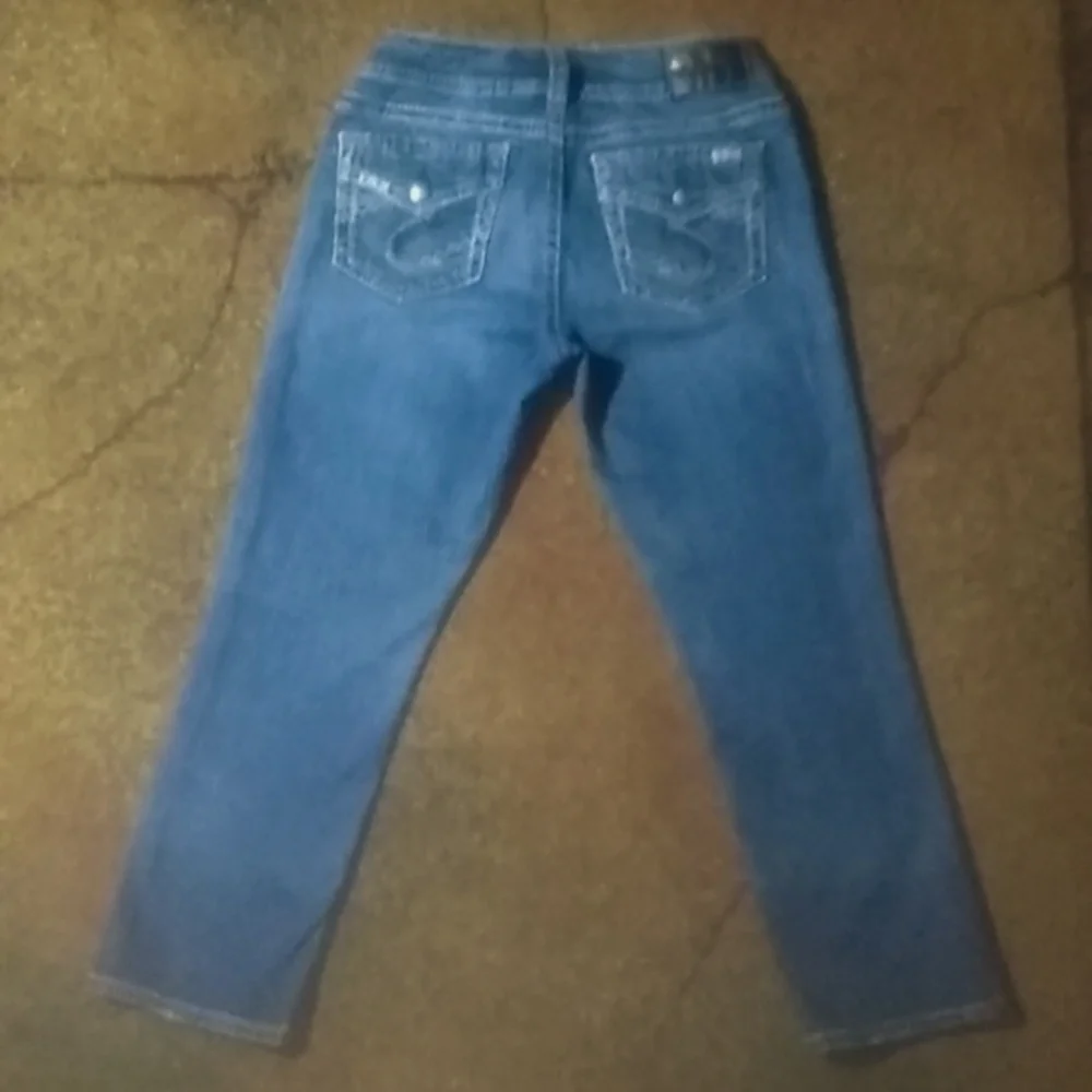 Silver Suki Mid Capris